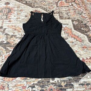 NEW Doe & Rae Black Crochet Trimmed Mini Dress sz M